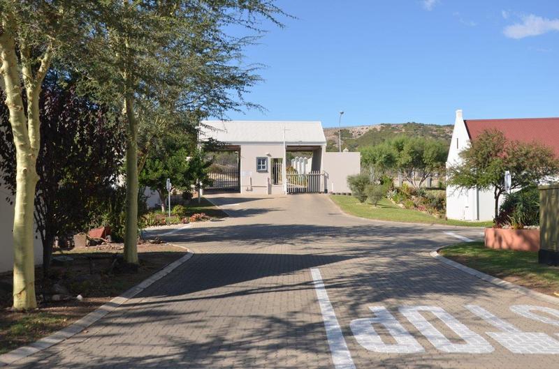 2 Bedroom Property for Sale in Oudtshoorn Western Cape